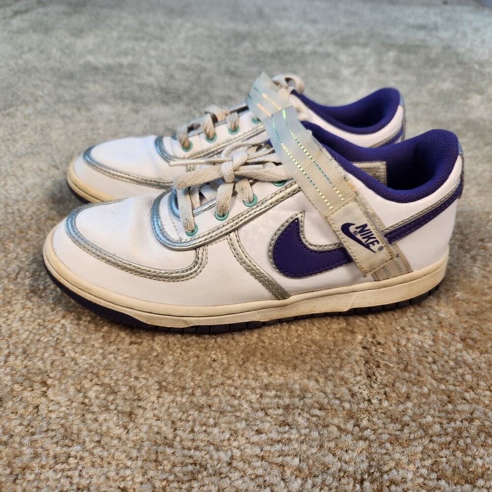 NIKE VANDAL LOW 315419-151 White Purple YOUTH Size 5 Sneakers Athletic